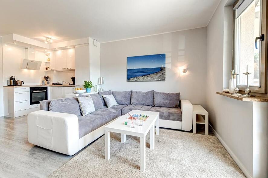 White Apartment Swinemuende Exterior photo
